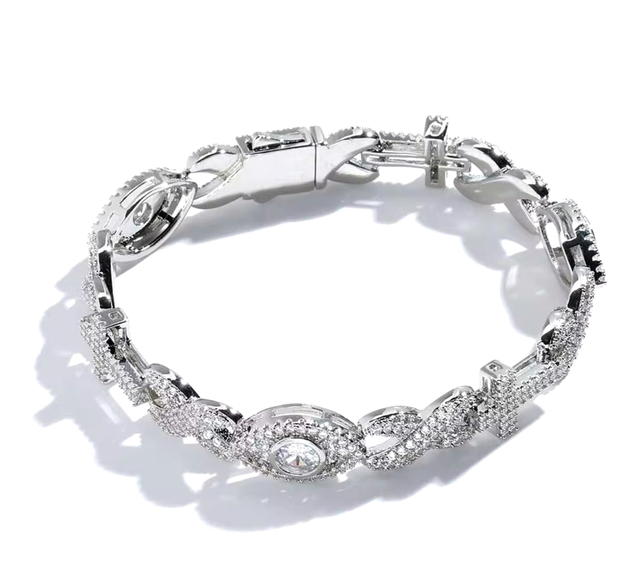 Cross Eye Bracelet (Diamond Tester Approved)