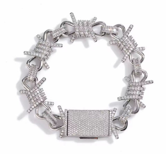 16MM Thorn round diamond Bracelet (Diamond Tester Approved)